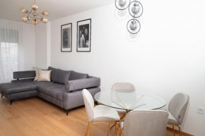 Birkin Apartment in Center, Parking Private